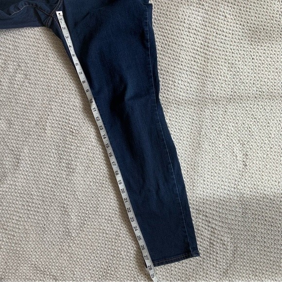 Women's Old Navy Rockstar Super Skinny Denim Jeans Mid Rise, 14 Dark Wash - Picture 7 of 8